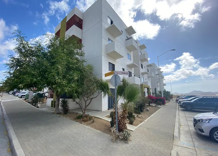 Apartment Hillsize Oceanview With King Bed *