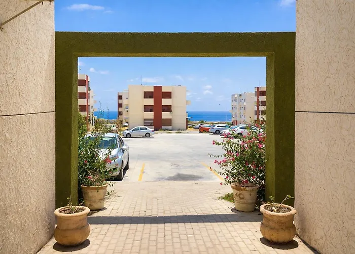 Apartment Hillsize Oceanview With King Bed *